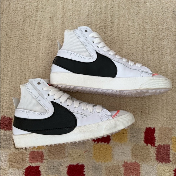 Nike White and Black High-Top Sneakers - Picture 2 of 8